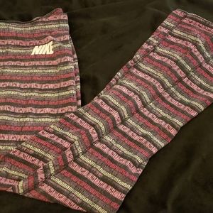 NIKE stretch pants
